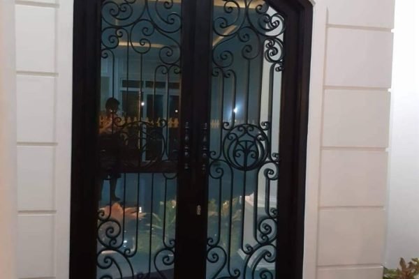 teralis jendela motif